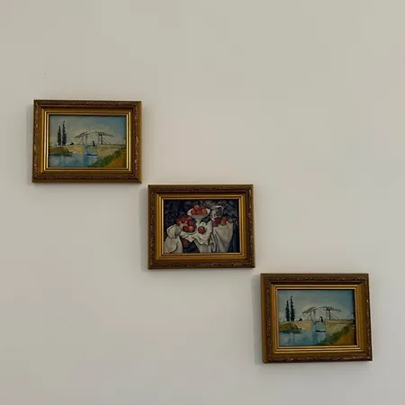 Emanuela Hostal Roma