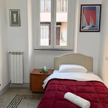 Emanuela Hostel